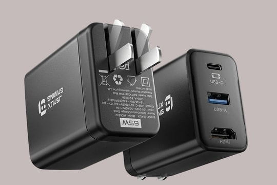 OmniCentro Charger Dock: Bộ sạc 65W thay thế dock cồng kềnh của Nintendo Switch 2