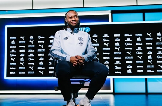 Man City kích nổ bom tấn Antoine Semenyo, MU đón biến động trên băng ghế chỉ đạo