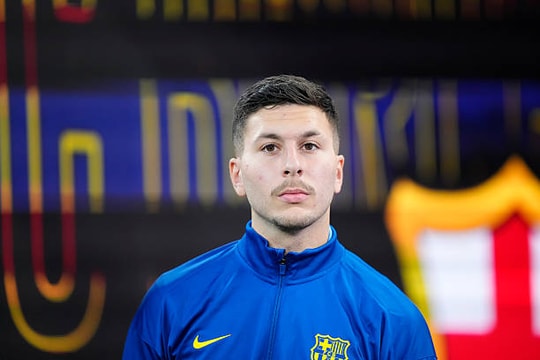 Liverpool sẵn sàng chi 50 triệu euro săn đón 'ngọc quý' của Barcelona để thay thế Salah