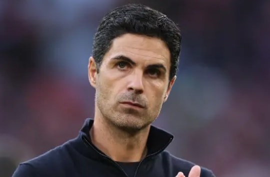 Arsenal chia điểm Liverpool: Nỗi lo từ 'số 9' khiến Pháo thủ lỡ cơ hội cắt đuôi Man City