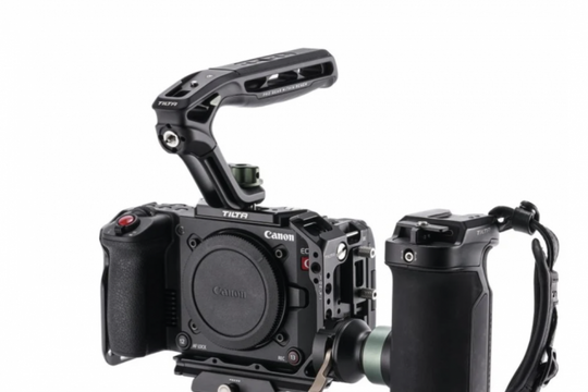 Đánh giá Tilta Camera Cage cho Canon C50: Giải pháp bảo vệ và mở rộng linh hoạt cho máy quay