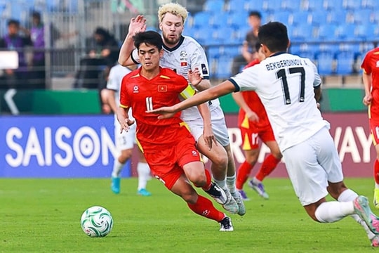 U23 Việt Nam rộng cửa tứ kết: Thủ quân Khuất Văn Khang và tinh thần thép