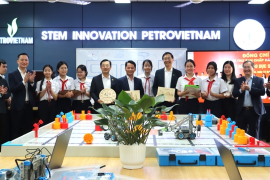 Đà Nẵng khánh thành phòng thực hành giáo dục STEM trị giá 3,5 tỷ đồng