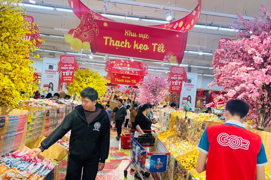 Sôi động thị trường bánh kẹo Tết