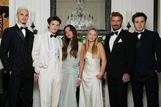 Bi kịch gia đình Beckham: Vì sao Brooklyn dùng luật sư để liên lạc với cha mẹ?