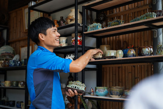 “Giữ lửa” cho văn hóa truyền thống