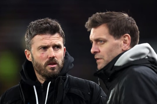 Michael Carrick tái hợp Jonathan Woodgate: Lựa chọn thực dụng để vực dậy Manchester United
