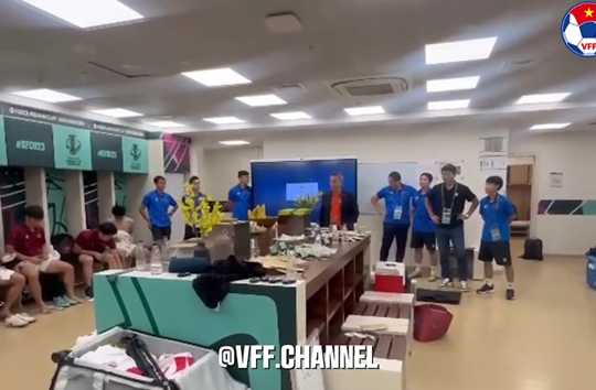 Chủ tịch VFF Trần Quốc Tuấn nhắc nhở thẻ phạt sau kỳ tích của U23 Việt Nam