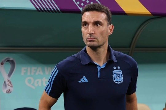 Chủ tịch Perez nhắm Lionel Scaloni dẫn dắt Real Madrid sau kỷ nguyên Xabi Alonso