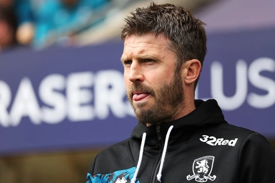 Michael Carrick và hệ thống 4-2-3-1: 5 ngôi sao Man Utd đối mặt tương lai bất định