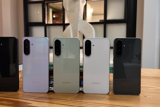 Galaxy A37 và Galaxy A57 xác nhận có sạc nhanh 45W tương đương dòng flagship