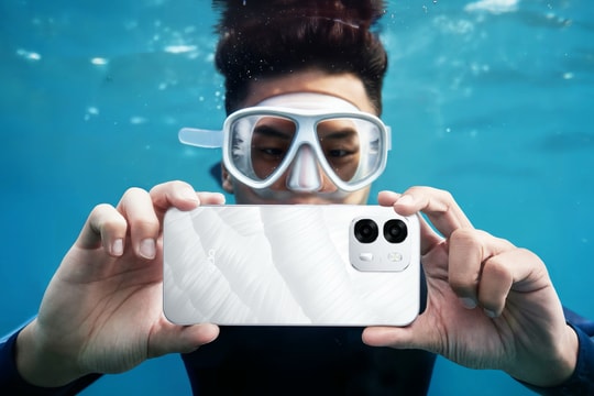 Oppo A6s 5G trình làng: Pin cực khủng 7.000 mAh và độ bền chuẩn IP69 ấn tượng