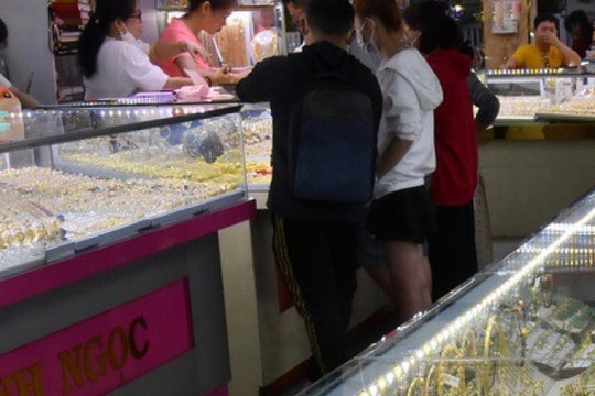 Cập nhật 08:15 sáng 14/01/2026: Giá vàng tăng 0.5–0.9 triệu đồng, riêng BTMC SJC đi ngang