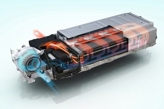 Toyota ra mắt xe điện pin thể rắn vào năm 2027: Bước ngoặt sạc nhanh và an toàn