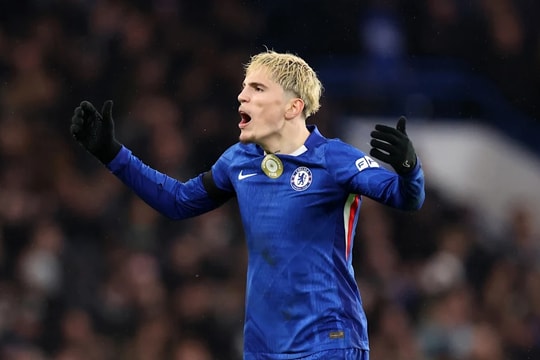 Alejandro Garnacho lập cú đúp siêu hạng, Chelsea vẫn ôm hận 2-3 trước Arsenal