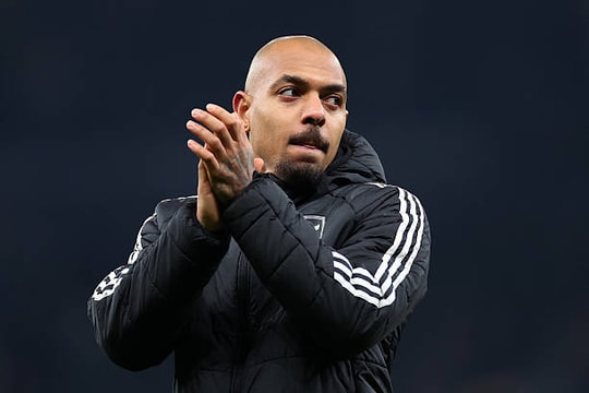 Chuyển nhượng sáng 15/1: Roma mượn Donyell Malen, Atletico Madrid tìm người thay Gallagher