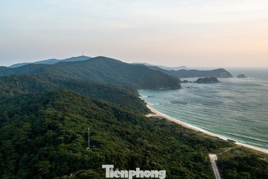 Đảo Thanh Lân Quảng Ninh: Điểm đến hoang sơ ngắm trọn bình minh và hoàng hôn