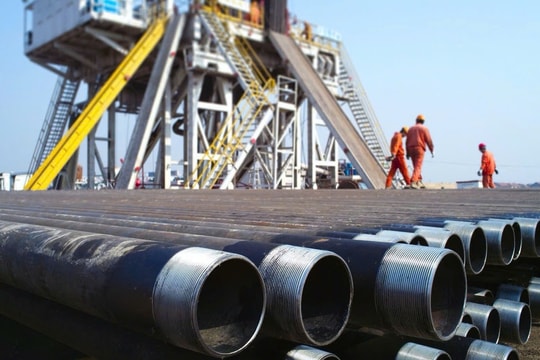 Giá thép hôm nay 15/1: Hợp đồng tương lai tăng mạnh khi Trung Quốc lập kỷ lục xuất khẩu