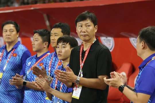 U23 Việt Nam vs U23 UAE: HLV Kim Sang-sik đối mặt dàn 'lính đánh thuê' châu Âu tại tứ kết