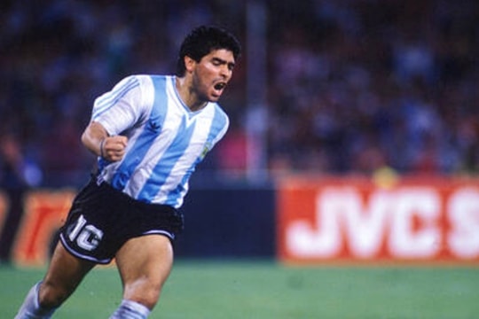 Ký ức World Cup 1990: Diego Maradona và hành trình bi tráng của một thiên tài rệu rã