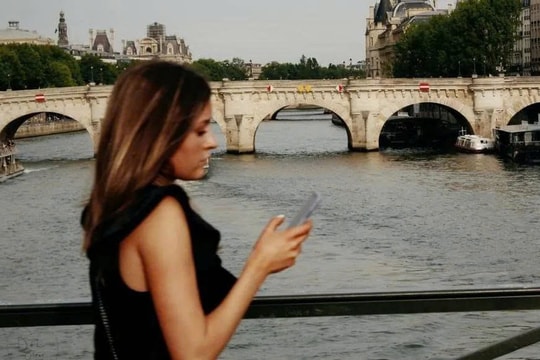 Pháp phạt hai công ty viễn thông 42 triệu euro vụ rò rỉ dữ liệu