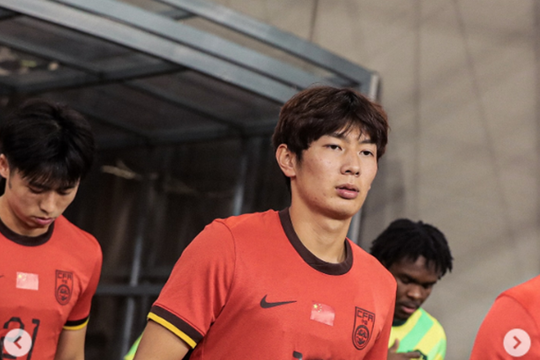 U23 Trung Quốc tổn thất lớn trước bán kết: 'Lá chắn thép' Yang Haoyu vắng mặt đấu U23 Việt Nam