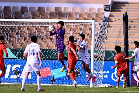 U23 Việt Nam tìm cách giải mã khối bê tông chưa thủng lưới của U23 Trung Quốc