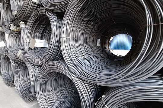 Giá thép hôm nay 19/1: Thép Thượng Hải tăng nhẹ, giá nội địa duy trì ổn định