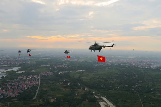 Bay huấn luyện trực thăng