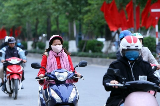 Đà Nẵng chủ động ứng phó gió mùa Đông Bắc, gió mạnh trên biển