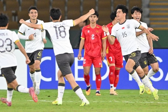 U23 Việt Nam thua đậm 0-3 trước U23 Trung Quốc: Dấu hỏi về hệ thống của HLV Kim Sang Sik