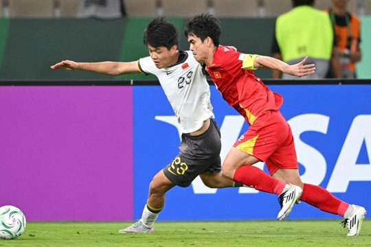 Thất bại 0-3 trước U23 Trung Quốc: Bài học về sự ứng biến của U23 Việt Nam