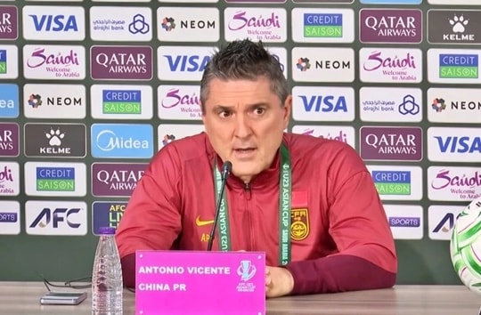 HLV Antonio Puche tiết lộ bí quyết giúp U23 Trung Quốc áp đảo U23 Việt Nam