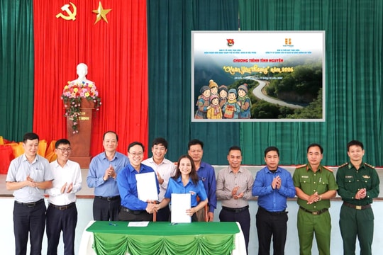 Đoàn kết, hỗ trợ nhau phát triển
