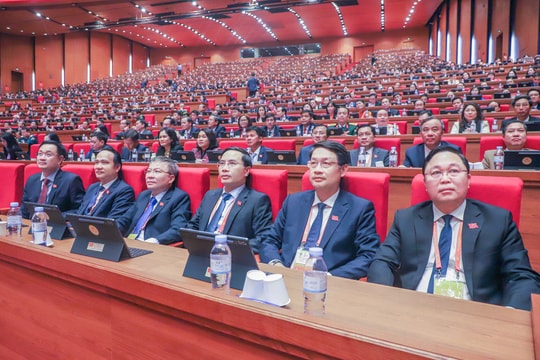 Thông cáo báo chí về ngày làm việc thứ tư Đại hội đại biểu toàn quốc lần thứ XIV của Đảng