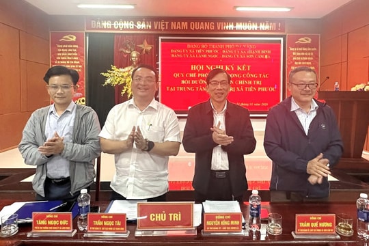 Xã Tiên Phước, Thạnh Bình, Lãnh Ngọc và Sơn Cẩm Hà ký kết phối hợp bồi dưỡng lý luận chính trị