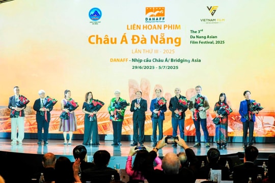 Điện ảnh bắt đầu từ khán giả