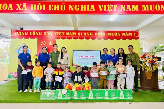 Lan tỏa yêu thương đến trẻ mầm non