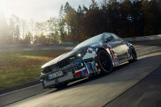 BMW M3 điện: Tái hiện âm thanh động cơ V10 và V8 huyền thoại để giữ chất M