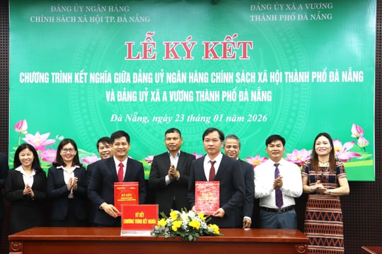 Chi nhánh Ngân hàng Chính sách xã hội Đà Nẵng kết nghĩa với xã Avương