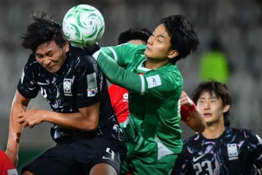 Cao Văn Bình hóa người nhện giúp U23 Việt Nam hạ U23 Hàn Quốc tại giải châu Á