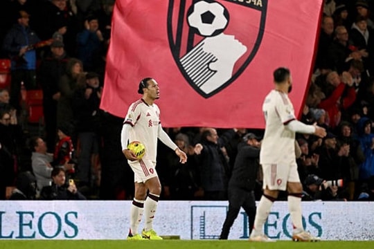 Bournemouth 3-2 Liverpool: Nghịch lý kiểm soát bóng và thảm họa nơi hàng thủ