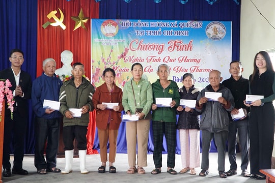 Nghĩa tình với quê nhà Quế Sơn