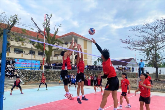 Khởi tranh vòng loại cụm 2 giải bóng chuyền học sinh Đà Nẵng