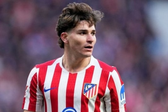 Arsenal nhắm Julian Alvarez: Bản nâng cấp hoàn hảo thay thế Viktor Gyokeres