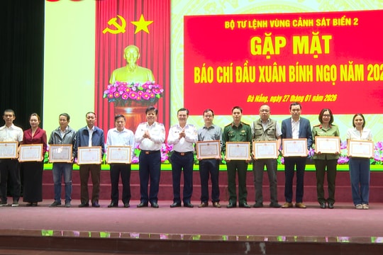 Tăng cường phối hợp, nâng cao chất lượng công tác tuyên truyền về biển, đảo