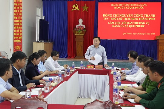 Phó Chủ tịch HĐND thành phố Nguyễn Công Thanh làm việc với Đảng ủy xã Quế Phước