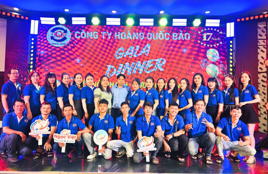 Hoàng Quốc Bảo - Giải pháp đèn LED bền bỉ cho công nghiệp và thể thao hiện đại