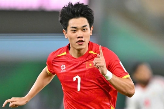 Bóng đá Việt Nam 29/1: CAHN bị loại khỏi Cúp Đông Nam Á, vinh danh Đình Bắc tại V-League