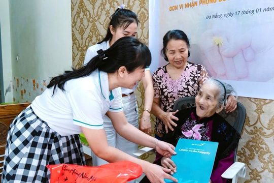 Tết ấm áp với người có công